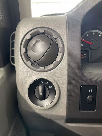 2014 Ford E350 Super Duty Cargo Van 3D