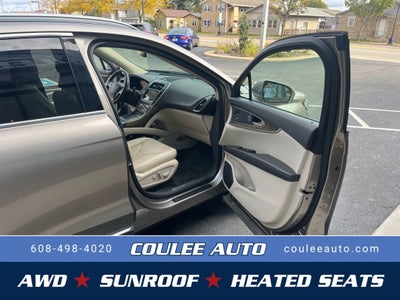 2019 Lincoln Nautilus Reserve Sport Utility 4D