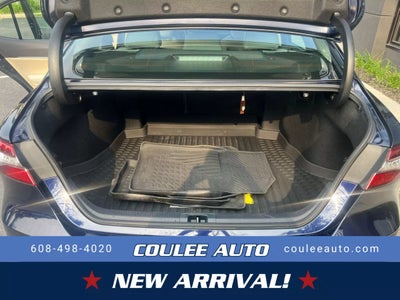 2022 Toyota Camry XLE Sedan 4D