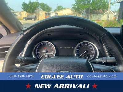 2022 Toyota Camry XLE Sedan 4D