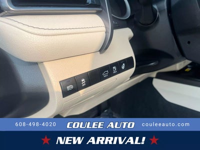 2022 Toyota Camry XLE Sedan 4D