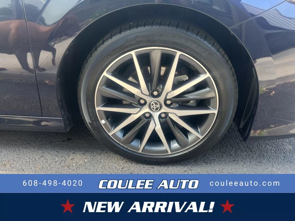 2022 Toyota Camry XLE Sedan 4D