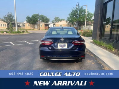 2022 Toyota Camry XLE Sedan 4D